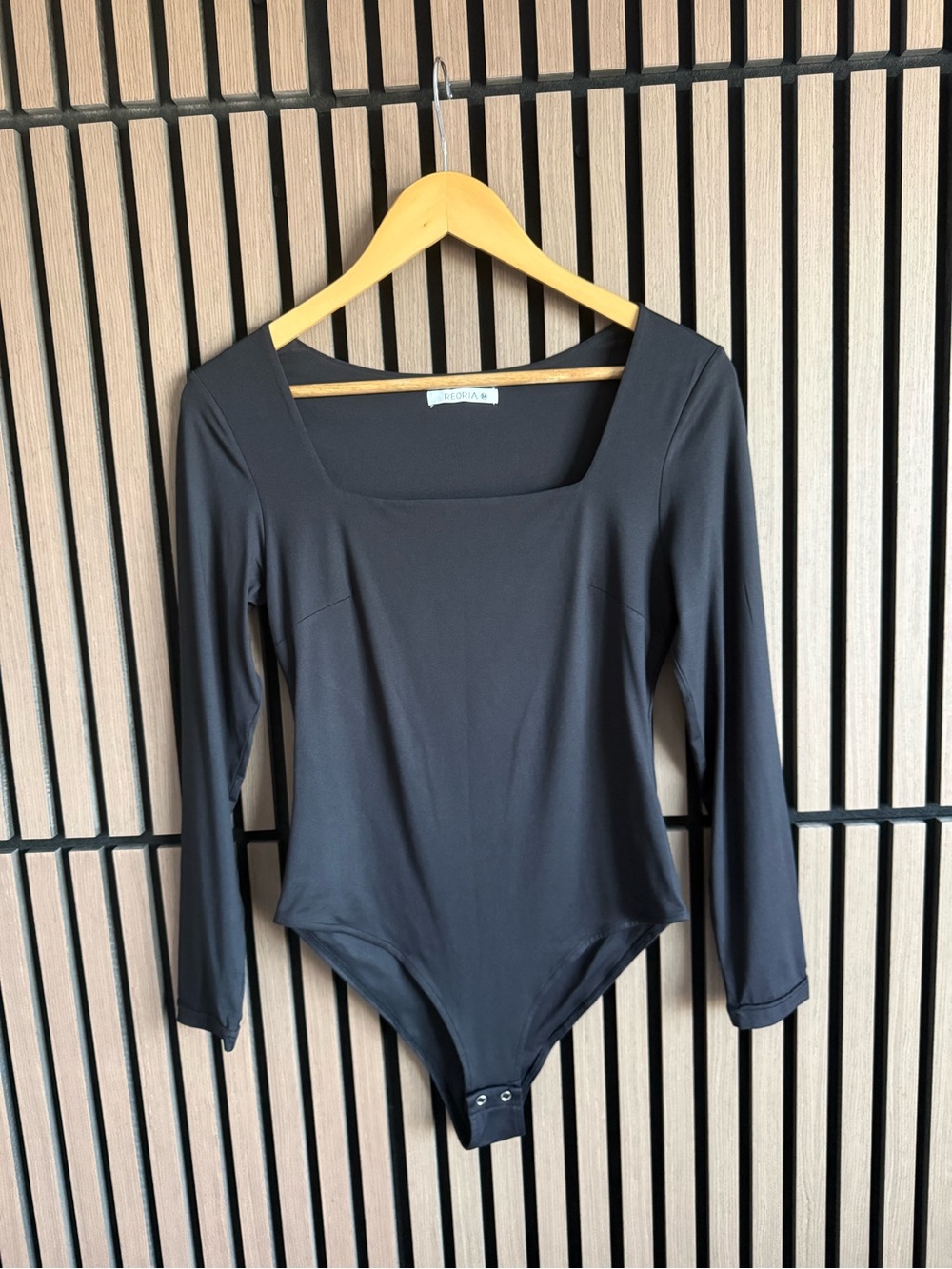 REORIA Black Square Neck Long Sleeve Bodysuit M